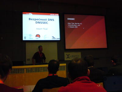 bezpečnost DNS – DNSSEC – 1